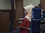 eva-achjani-zulfa-nih2_20160919_193944.jpg