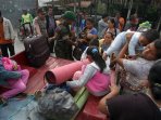 evakuasi-penduduk-gunung-sinabung_20150604_133130.jpg
