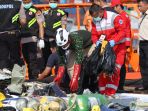 evakuasi-serpihan-pesawat-lion-air-jt-610_20181029_170246.jpg