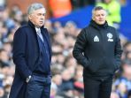 everton-vs-manchester-united-1-1-ancelotti-diusir-wasit_20200302_170146.jpg