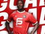 ezechiel-ndouasel-cetak-hattrick-untuk-fc-bekasi-comeback-manis-di-kandang-psim.jpg