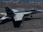 Bukan Gara-gara Houthi, AS Klaim Kehilangan Jet Tempur saat Parkir, Jatuh ke Laut Merah