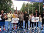 fadil-imran-hadiri-penutupan-pertandingan-tinju-piala-kapolda-cup.jpg