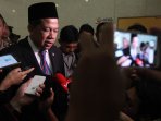 fahri-hamzah-pimpin-rapat-paripurna-dpr_20160518_114850.jpg