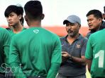 fakhri-husaini-dan-timnas-u-16-indonesia_20180731_190049.jpg