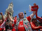 fans-bayern-muenchen_20150713_080810.jpg
