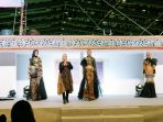 fashion-show-karya-designer-riris-ghofir_20190326_134659.jpg