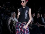 fashion-show-koleksi-matahari-di-jfw_20171025_154311.jpg