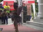fashion-show-pakaian-dari-sampah-rumah-tangga_20160916_154507.jpg