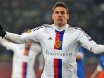 fc-basel-fabian-schar_20141105_014543.jpg