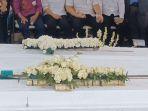 Melitha Sidabutar dan Saudara Kembarnya Dimakamkan Berdampingan di San Diego Hills