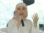 febby-rastanty-raih-cumlaude-di-fakultas-hukum_20240402_184549.jpg