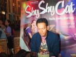 fedi-nuril-ditemui-usai-media-screening-film-shy-shy-cat_20161103_215836.jpg