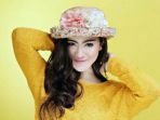 felicya-angellista-hadirkan-single-terus-menunggu_20190920_033613.jpg