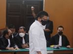 ferdy-sambo-jalani-sidang-vonis_20230213_142141.jpg