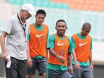 ferinando-pahabol-ikuti-seleksi-timnas-indonesia_20160818_135843.jpg