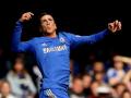 fernando-torres-terbang-nyundulll.jpg