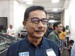 ferry-mursyidan-baldan-di-kantor-kpu.jpg