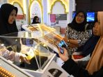festival-syariah-2019-di-surabaya_20191107_222645.jpg