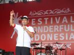 festival-wonderful-indonesia-ditutup-oleh-konjen-ri-di-kuching-malaysia_20160919_093302.jpg