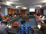 fgd-komisi-v-dpr-ri-tentang-ruu-sda_20170402_113653.jpg