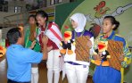 final-anggar-putri-pon-remaja-i_20141211_160955.jpg