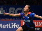 fitriani-dikalahkan-putri-india-saina-nahwel_20160606_110258.jpg