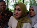 fitriani-manurung-istri-kombes-yang-ditagih-utang-sebesar.jpg