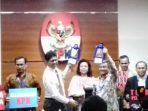 forum-rektor-indonesia-dan-guru-besar-antikorupsi_20170317_191132.jpg