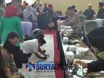forum-umat-islam-dan-dprd-blitar-tandatangan-penutupan-karaoke.jpg