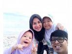 foto-aa-jimmy-di-tanjung-lesung.jpg
