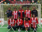 foto-bersama-dengan-timnas-sepak-bola-amputasi-indonesia-di-di-ayana-midplaza-jakarta.jpg