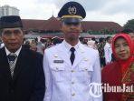 foto-febri-dien-terial-dan-kedua-orang-tuanya-juanidi-dan-endang-ganefa.jpg