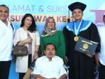 foto-mat-solar-duduk-di-kursi-roda_20180917_234915.jpg