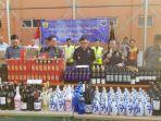 foto-pemusnahan-miras-di-bandara.jpg