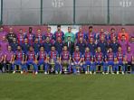 foto-resmi-skuad-lengkap-barcelona-musim_20160927_133953.jpg