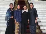 foto-sri-mulyani-bareng-3-menteri-perempuan-banjir-pujian.jpg