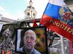 foto-yevgeny-prigozhin-di-tugu-peringatan-di-moskow-87hy.jpg