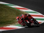 francesco-bagnaia-melakukan-sesi-latihan-bebas-kedua-menjelang.jpg