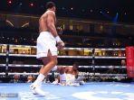 francis-ngannou-dijatuhkan-oleh-anthony-joshua.jpg