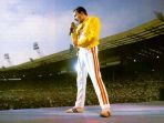 freddy-mercury-di-konser_20181106_153636.jpg