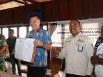 freddy-thie-beri-gebrakan-untuk-dunia-pendidikan-di-kaimana-lewat-perbub-merdeka-belajar.jpg