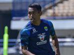 frets-butuan-bisa-jadi-amunisi-andalan-bojan-hodak-saat-tiga-pilar-utama-persib-dilarang-main.jpg