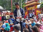 furqon-bagi-angpao_20180216_113715.jpg