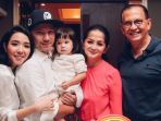 gading-marten-dan-keluarga_20180608_194428.jpg
