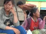 gadis-pemecah-batu_20141122_173719.jpg