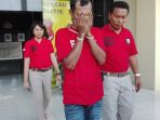 gagahi-anak-kandung_20171009_161426.jpg