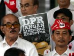 gak-tolak-revisi-uu-kpk_20160211_183450.jpg