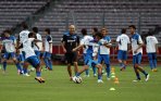 gamba-osaka-latihan-di-stadion-gelora-bung-karno_20150123_205423.jpg
