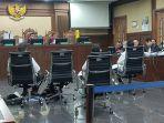 gandhi-situmorang-selaku-project-director-konsultan-office-proyek-tower-bts.jpg